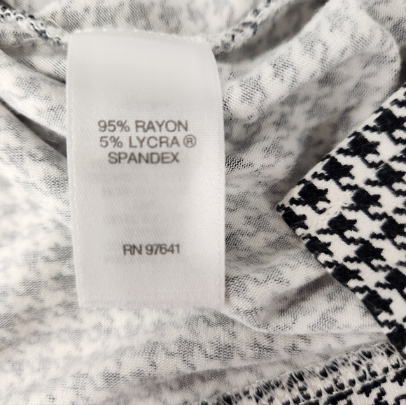 J.Jill Wearever Black White Houndstooth Tank Medium - Picture 5 of 5